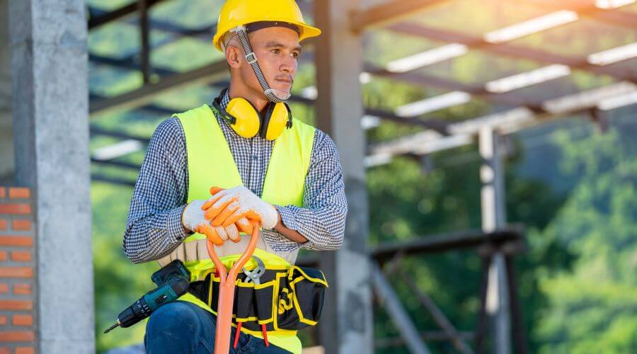 Professional gutter cleaning in Phillipsburg, OH